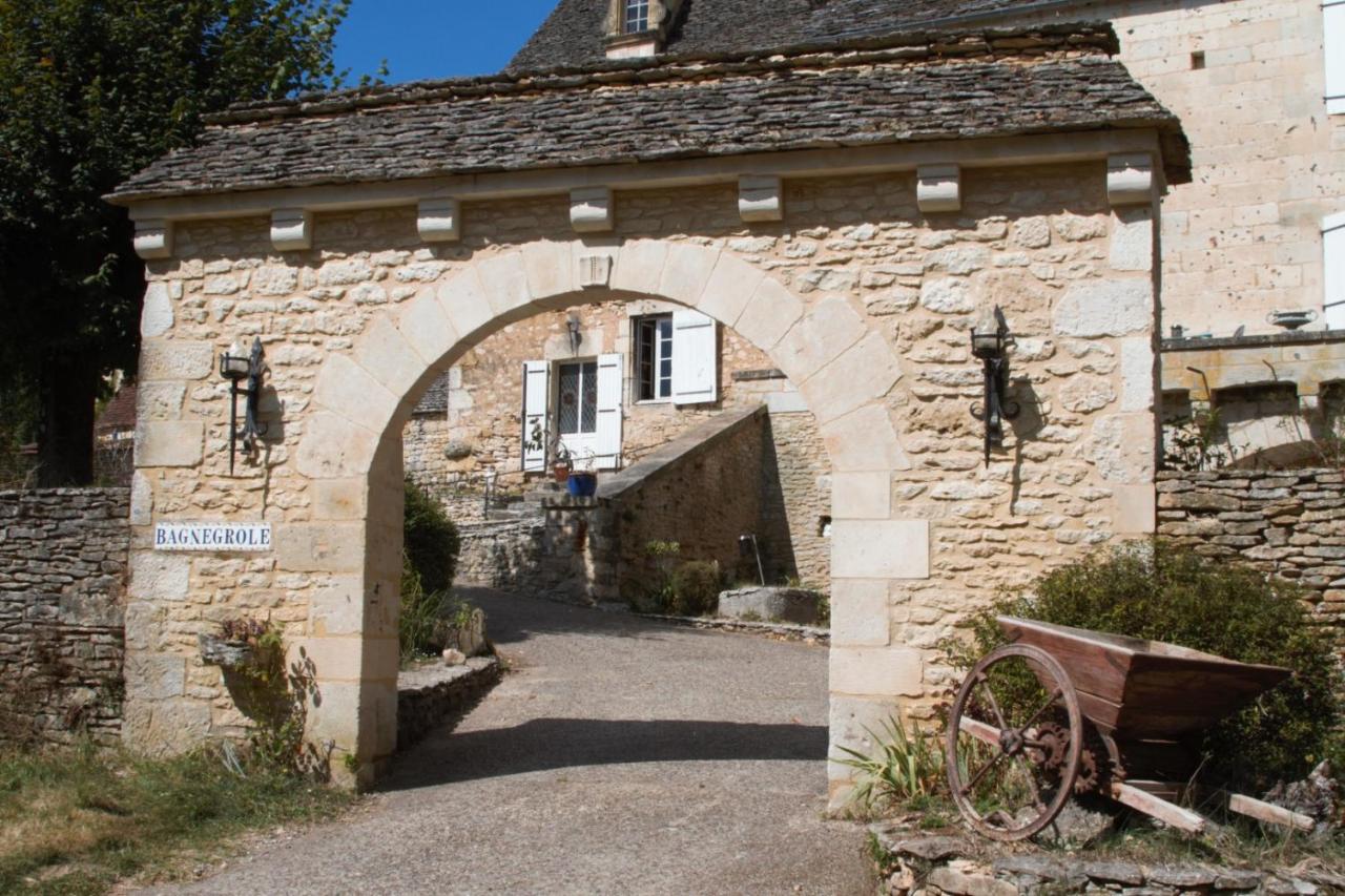 Вилла Domaine De Bagnegrole Сен-Сиприен Экстерьер фото